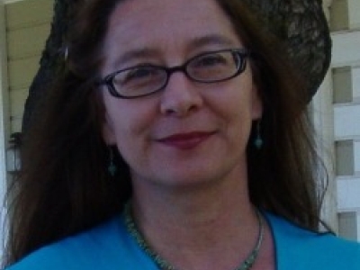CLutzow-Felling-headshot.jpg