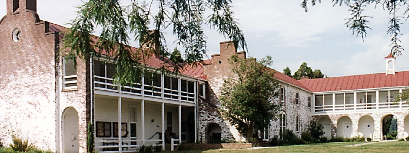 quarters 300dpi.jpg